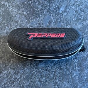 Black Sunglasses Case - Protective Travel Zip Case